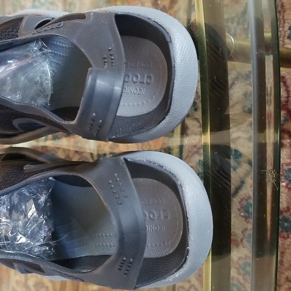 Crocs Swiftwater Mesh Sandal - Picture 3 of 5
